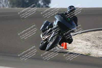 media/Nov-01-2025-TrackDaz (Sat) [[2b4d5192bc]]/C Group/1240pm (Turn 2 Outside)/